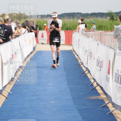 22.06.2025 - Viking Triathlon MichiJ http://msf.ph/oto/8123853 22.06.2025 15:14:51 Ziel 264 meine-sportfotos.de