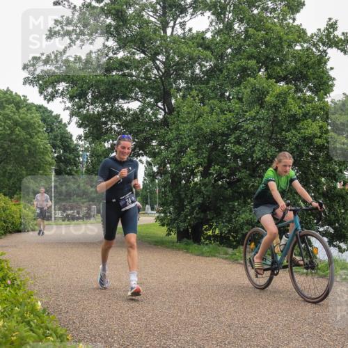 22.06.2025 - Viking Triathlon KatJ http://msf.ph/oto/8123899 22.06.2025 15:19:46 Laufen 24 meine-sportfotos.de