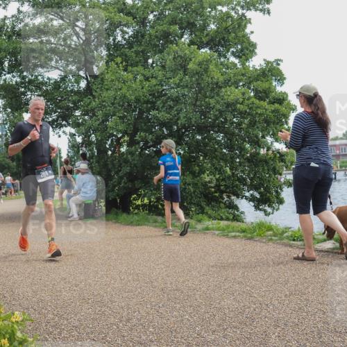 22.06.2025 - Viking Triathlon KatJ http://msf.ph/oto/8123915 22.06.2025 13:38:41 Laufen 288, 527 meine-sportfotos.de
