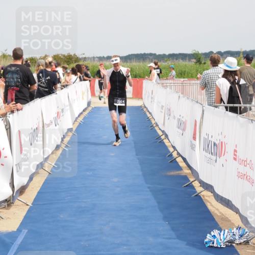 22.06.2025 - Viking Triathlon MichiJ http://msf.ph/oto/8123917 22.06.2025 15:14:52 Ziel 264 meine-sportfotos.de