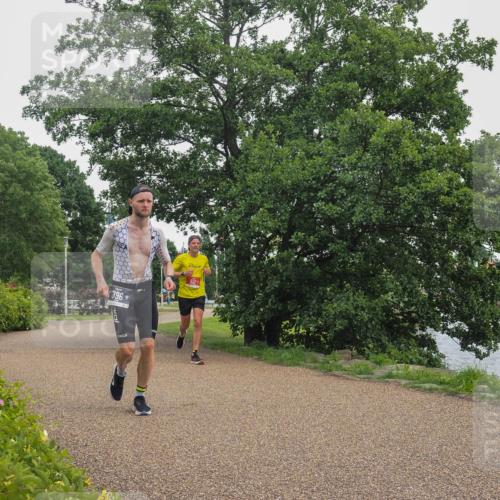 22.06.2025 - Viking Triathlon KatJ http://msf.ph/oto/8123972 22.06.2025 15:19:51 Laufen 396, 637 meine-sportfotos.de