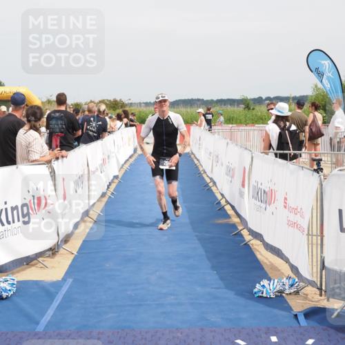 22.06.2025 - Viking Triathlon MichiJ http://msf.ph/oto/8124018 22.06.2025 15:14:53 Ziel 264, 377 meine-sportfotos.de