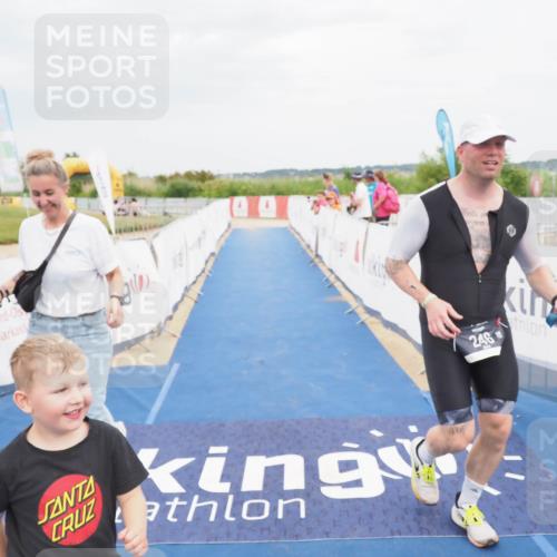 22.06.2025 - Viking Triathlon MichiJ http://msf.ph/oto/8124048 22.06.2025 17:09:49 Ziel 246 meine-sportfotos.de
