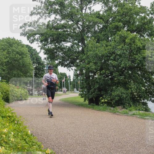 22.06.2025 - Viking Triathlon KatJ http://msf.ph/oto/8124055 22.06.2025 15:20:01 Laufen 290 meine-sportfotos.de