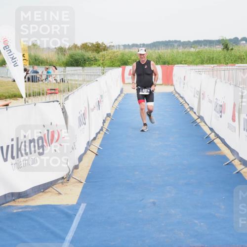 22.06.2025 - Viking Triathlon MichiJ http://msf.ph/oto/8124069 22.06.2025 17:18:01 Ziel 447 meine-sportfotos.de
