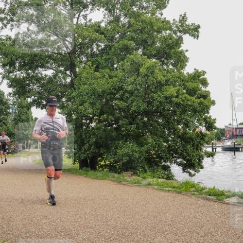 22.06.2025 - Viking Triathlon KatJ http://msf.ph/oto/8124083 22.06.2025 15:20:02 Laufen 290 meine-sportfotos.de