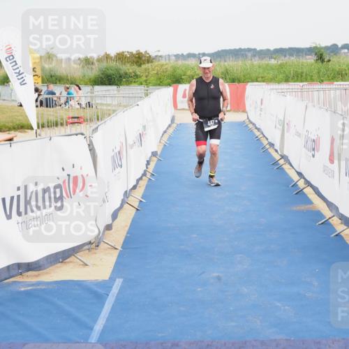 22.06.2025 - Viking Triathlon MichiJ http://msf.ph/oto/8124096 22.06.2025 17:18:01 Ziel 447 meine-sportfotos.de