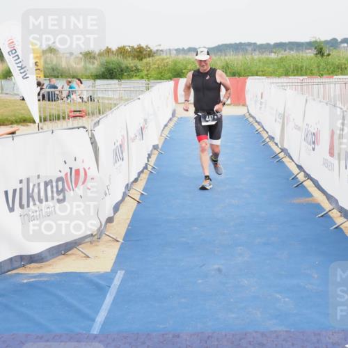 22.06.2025 - Viking Triathlon MichiJ http://msf.ph/oto/8124111 22.06.2025 17:18:02 Ziel 447 meine-sportfotos.de