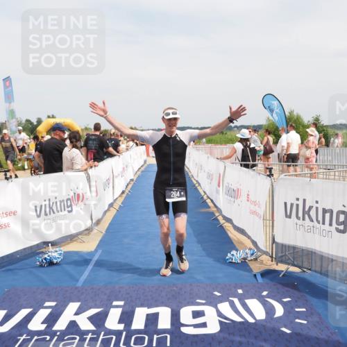22.06.2025 - Viking Triathlon MichiJ http://msf.ph/oto/8124133 22.06.2025 15:14:55 Ziel 264, 377 meine-sportfotos.de