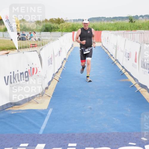 22.06.2025 - Viking Triathlon MichiJ http://msf.ph/oto/8124137 22.06.2025 17:18:02 Ziel 447 meine-sportfotos.de