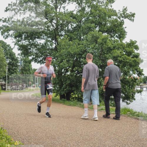 22.06.2025 - Viking Triathlon KatJ http://msf.ph/oto/8124149 22.06.2025 15:20:07 Laufen 55 meine-sportfotos.de