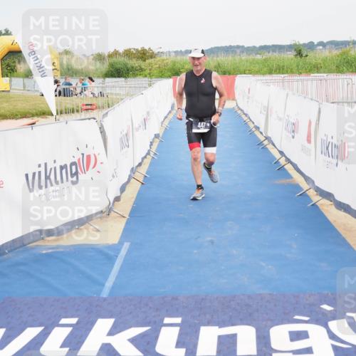 22.06.2025 - Viking Triathlon MichiJ http://msf.ph/oto/8124161 22.06.2025 17:18:02 Ziel 447 meine-sportfotos.de