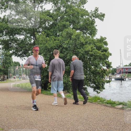 22.06.2025 - Viking Triathlon KatJ http://msf.ph/oto/8124172 22.06.2025 15:20:08 Laufen 55 meine-sportfotos.de