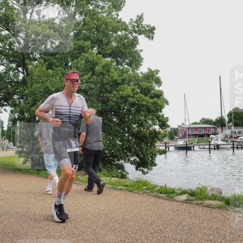 22.06.2025 - Viking Triathlon KatJ http://msf.ph/oto/8124204 22.06.2025 15:20:08 Laufen 55 meine-sportfotos.de