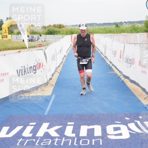 22.06.2025 - Viking Triathlon MichiJ http://msf.ph/oto/8124208 22.06.2025 17:18:03 Ziel 447 meine-sportfotos.de