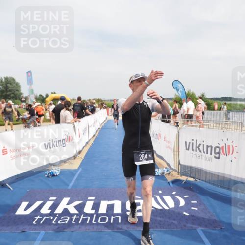 22.06.2025 - Viking Triathlon MichiJ http://msf.ph/oto/8124213 22.06.2025 15:14:56 Ziel 264, 377 meine-sportfotos.de