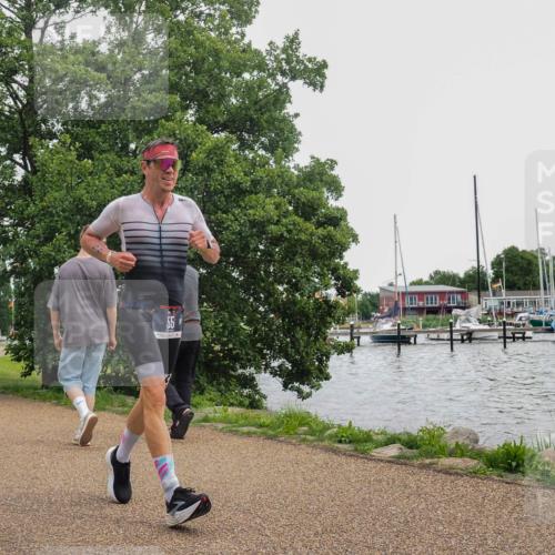 22.06.2025 - Viking Triathlon KatJ http://msf.ph/oto/8124214 22.06.2025 15:20:08 Laufen 55 meine-sportfotos.de