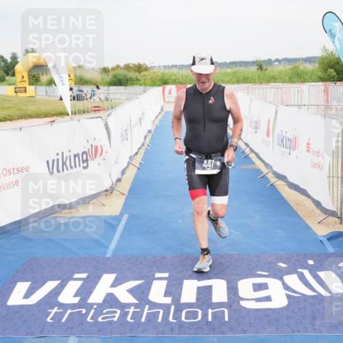 22.06.2025 - Viking Triathlon MichiJ http://msf.ph/oto/8124249 22.06.2025 17:18:04 Ziel 447 meine-sportfotos.de