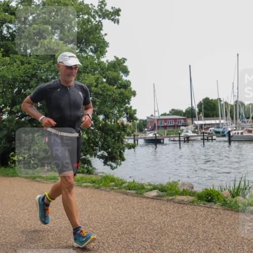 22.06.2025 - Viking Triathlon KatJ http://msf.ph/oto/8124250 22.06.2025 13:39:35 Laufen 283, 429 meine-sportfotos.de