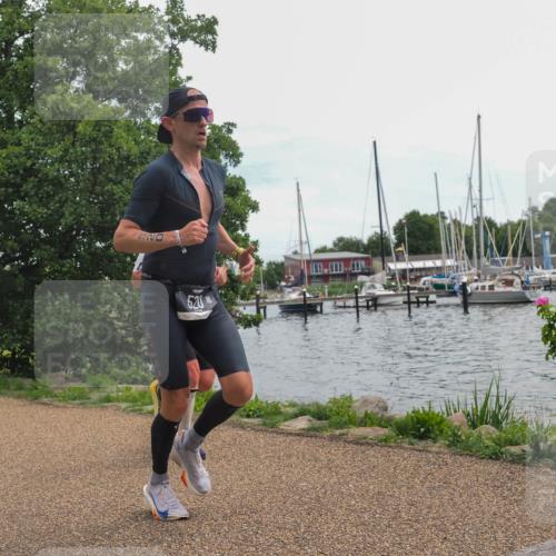 22.06.2025 - Viking Triathlon KatJ http://msf.ph/oto/8124312 22.06.2025 13:39:46 Laufen 290, 352, 520 meine-sportfotos.de