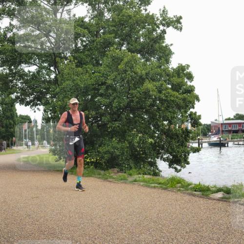 22.06.2025 - Viking Triathlon KatJ http://msf.ph/oto/8124367 22.06.2025 15:21:22 Laufen 327 meine-sportfotos.de