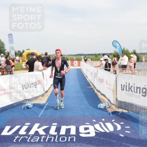 22.06.2025 - Viking Triathlon MichiJ http://msf.ph/oto/8124388 22.06.2025 15:15:00 Ziel 264, 377 meine-sportfotos.de