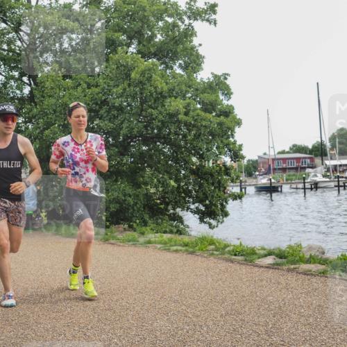 22.06.2025 - Viking Triathlon KatJ http://msf.ph/oto/8124390 22.06.2025 13:40:01 Laufen 509 meine-sportfotos.de