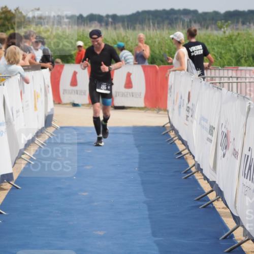 22.06.2025 - Viking Triathlon MichiJ http://msf.ph/oto/8124436 22.06.2025 15:15:08 Ziel 195 meine-sportfotos.de