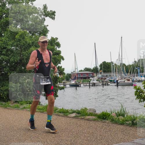 22.06.2025 - Viking Triathlon KatJ http://msf.ph/oto/8124456 22.06.2025 15:21:23 Laufen 327 meine-sportfotos.de
