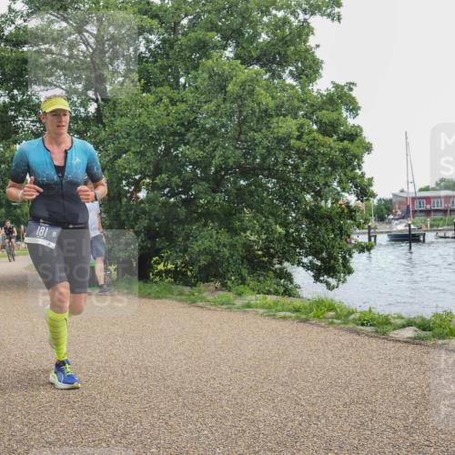 22.06.2025 - Viking Triathlon KatJ http://msf.ph/oto/8124473 22.06.2025 13:40:18 Laufen 181 meine-sportfotos.de