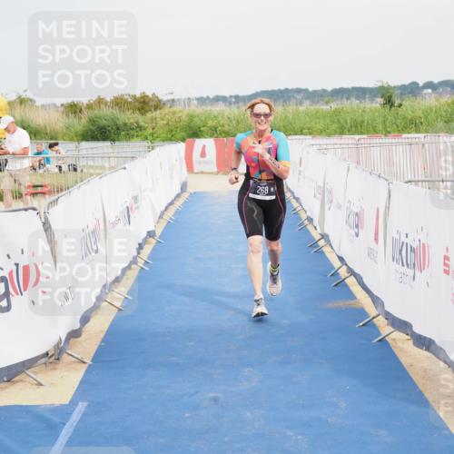 22.06.2025 - Viking Triathlon MichiJ http://msf.ph/oto/8124475 22.06.2025 17:19:18 Ziel 268 meine-sportfotos.de
