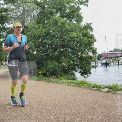 22.06.2025 - Viking Triathlon KatJ http://msf.ph/oto/8124476 22.06.2025 13:40:18 Laufen 181 meine-sportfotos.de