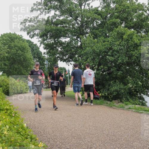 22.06.2025 - Viking Triathlon KatJ http://msf.ph/oto/8124505 22.06.2025 15:21:57 Laufen 183, 453 meine-sportfotos.de