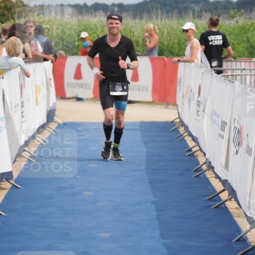 22.06.2025 - Viking Triathlon MichiJ http://msf.ph/oto/8124506 22.06.2025 15:15:09 Ziel 195 meine-sportfotos.de