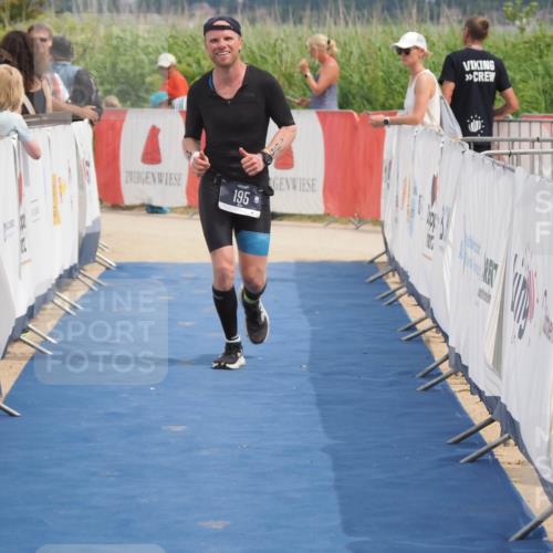 22.06.2025 - Viking Triathlon MichiJ http://msf.ph/oto/8124518 22.06.2025 15:15:10 Ziel 195 meine-sportfotos.de