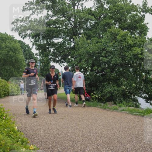22.06.2025 - Viking Triathlon KatJ http://msf.ph/oto/8124520 22.06.2025 15:21:57 Laufen 183, 453 meine-sportfotos.de