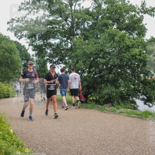 22.06.2025 - Viking Triathlon KatJ http://msf.ph/oto/8124527 22.06.2025 15:21:57 Laufen 183, 453 meine-sportfotos.de