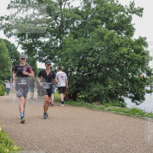 22.06.2025 - Viking Triathlon KatJ http://msf.ph/oto/8124544 22.06.2025 15:21:58 Laufen 183, 453 meine-sportfotos.de