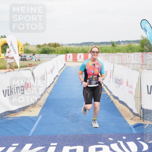 22.06.2025 - Viking Triathlon MichiJ http://msf.ph/oto/8124550 22.06.2025 17:19:19 Ziel 268 meine-sportfotos.de