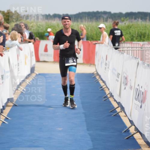 22.06.2025 - Viking Triathlon MichiJ http://msf.ph/oto/8124567 22.06.2025 15:15:10 Ziel 195 meine-sportfotos.de