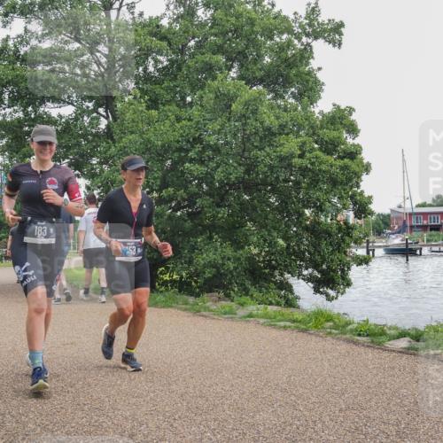 22.06.2025 - Viking Triathlon KatJ http://msf.ph/oto/8124585 22.06.2025 15:21:58 Laufen 183, 453 meine-sportfotos.de