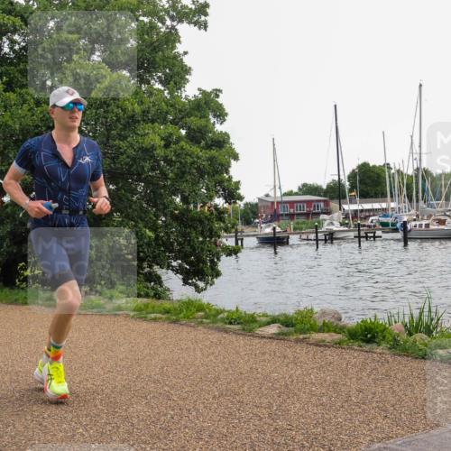 22.06.2025 - Viking Triathlon KatJ http://msf.ph/oto/8124639 22.06.2025 13:40:57 Laufen 328 meine-sportfotos.de
