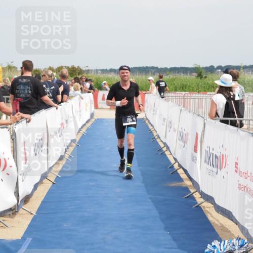 22.06.2025 - Viking Triathlon MichiJ http://msf.ph/oto/8124649 22.06.2025 15:15:12 Ziel 195 meine-sportfotos.de