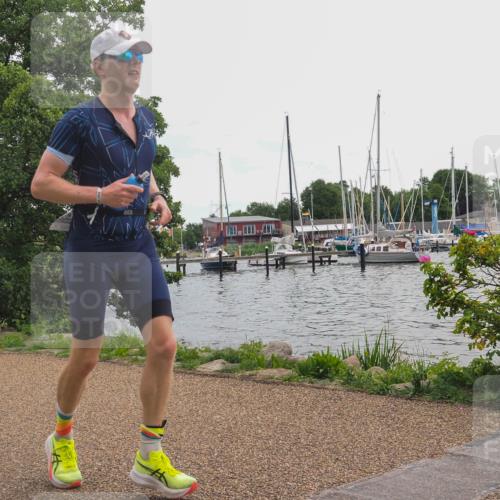 22.06.2025 - Viking Triathlon KatJ http://msf.ph/oto/8124652 22.06.2025 13:40:57 Laufen 328 meine-sportfotos.de