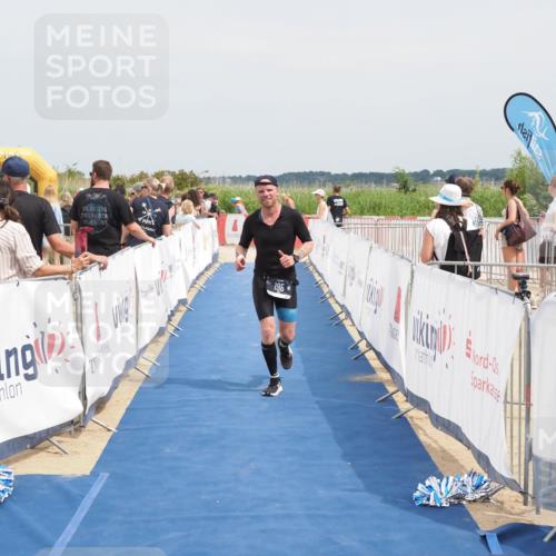 22.06.2025 - Viking Triathlon MichiJ http://msf.ph/oto/8124673 22.06.2025 15:15:12 Ziel 195 meine-sportfotos.de