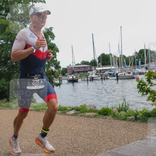 22.06.2025 - Viking Triathlon KatJ http://msf.ph/oto/8124689 22.06.2025 13:41:08 Laufen 329 meine-sportfotos.de