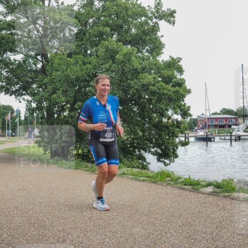 22.06.2025 - Viking Triathlon KatJ http://msf.ph/oto/8124705 22.06.2025 15:22:24 Laufen 488 meine-sportfotos.de