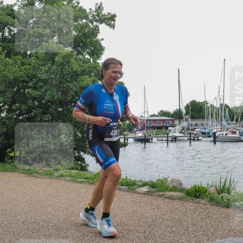 22.06.2025 - Viking Triathlon KatJ http://msf.ph/oto/8124736 22.06.2025 15:22:24 Laufen 488 meine-sportfotos.de