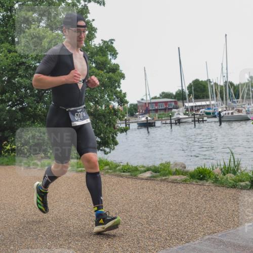 22.06.2025 - Viking Triathlon KatJ http://msf.ph/oto/8124740 22.06.2025 13:41:23 Laufen 64, 508 meine-sportfotos.de