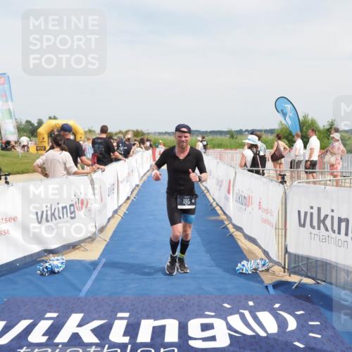 22.06.2025 - Viking Triathlon MichiJ http://msf.ph/oto/8124744 22.06.2025 15:15:14 Ziel 195 meine-sportfotos.de